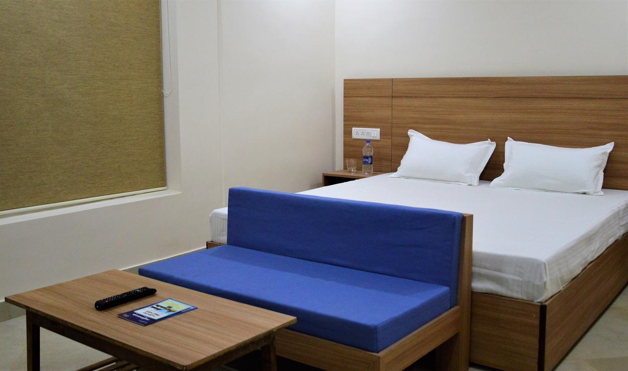 Oceanside Mahabalipuram - With Beach Access Екстериор снимка