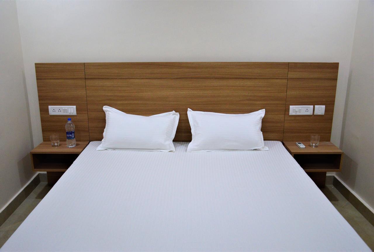 Oceanside Mahabalipuram - With Beach Access Екстериор снимка
