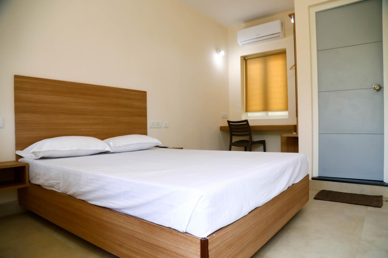 Oceanside Mahabalipuram - With Beach Access Екстериор снимка